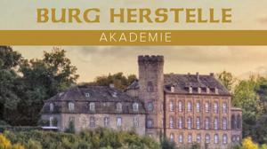 Akademie Burg Herstelle | Acryl, Aquarell, Bleistift, Buchbinden, Buntstift, Collage, Fineliner, Fotorealismus, Gouache, Handlettering, klassische Malerei, Märchen erzählen, Mischtechnik / Mixed Media, Öl, Papier, Sketching, Zeichnen Akademie Burg Herstelle | Acryl, Aquarell, Bleistift, Buchbinden, Buntstift, Collage, Fineliner, Fotorealismus, Gouache, Handlettering, klassische Malerei, Märchen erzählen, Mischtechnik / Mixed Media, Öl, Papier, Sketching, Zeichnen