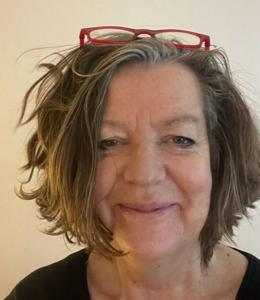 Alexine Good Studio/Gallery | Aquarell, Bleistift, Collage, Exkursion, Kohle, Mischtechnik / Mixed Media, Monotypie, Pastellkreide, Radierung, Zeichnen Alexine Good Studio/Gallery | Aquarell, Bleistift, Collage, Exkursion, Kohle, Mischtechnik / Mixed Media, Monotypie, Pastellkreide, Radierung, Zeichnen